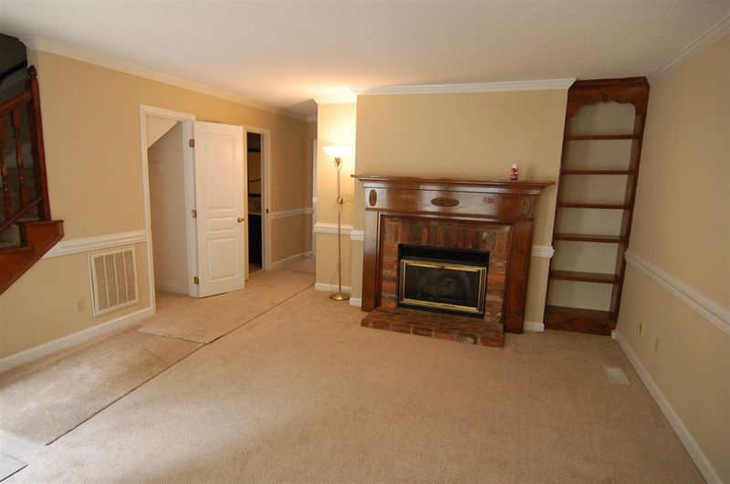 6806 Daltrey Ct, Raleigh, NC 27613