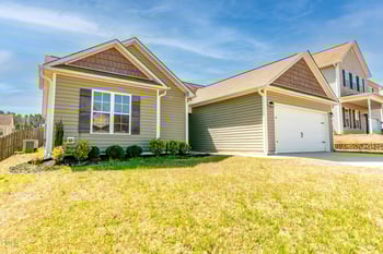 6808 Lakinsville Ln, Raleigh, NC 27610