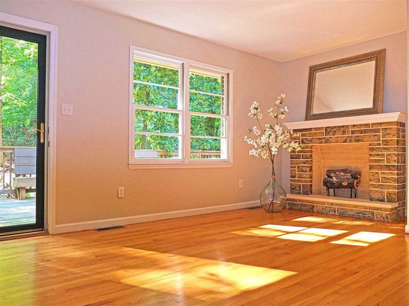 6808 Laurdane Rd, Raleigh, NC 27613