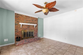 6808 Leeds Ct, Fayetteville, NC 28304