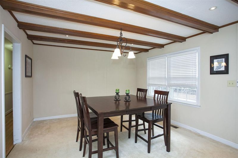6809 Franklin Heights Rd, Cary, NC 27518