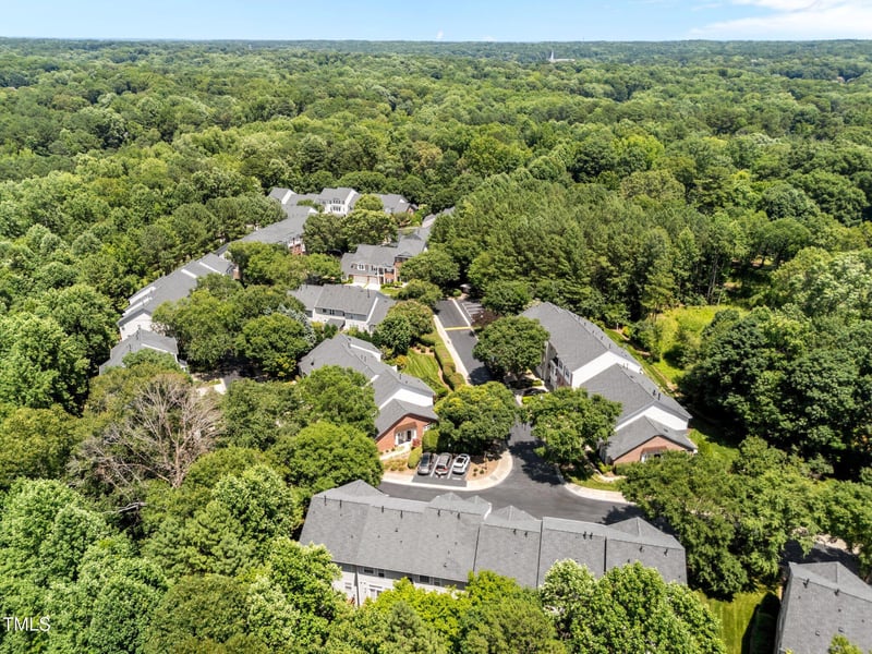 6809 Middleboro Dr, Raleigh, NC 27612