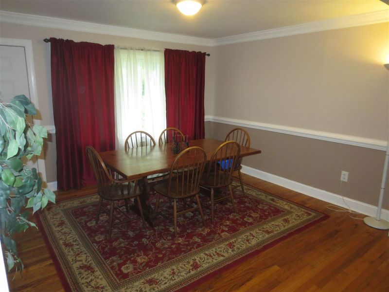 6809 Strawberry Ln, Garner, NC 27529
