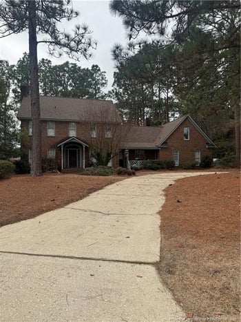 6809 Towbridge Rd, Fayetteville, NC 28306