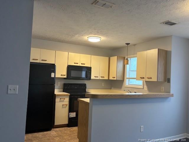 6809 Willowbrook Dr #4, Fayetteville, NC 28314