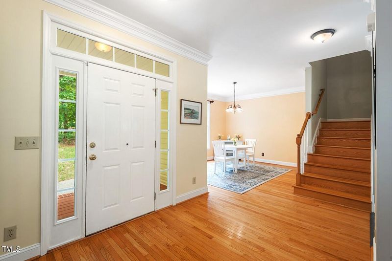 6810 Calais Dr, Durham, NC 27712