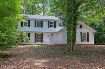 6810 Falconbridge Rd, Chapel Hill, NC 27517