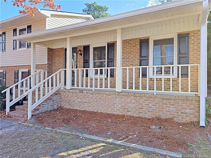 6811 Mangrove Dr, Fayetteville, NC 28314