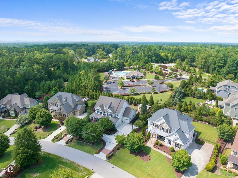 6812 Piershill Ln, Cary, NC 27519