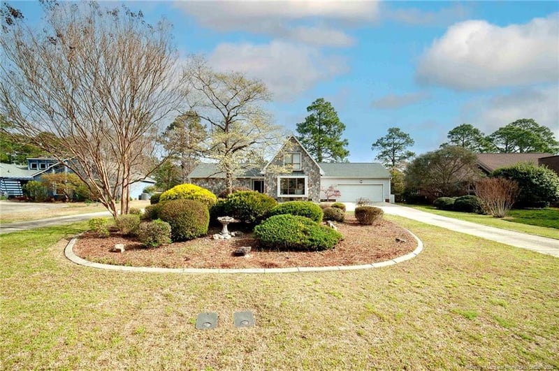 6812 Uppingham Rd, Fayetteville, NC 28306