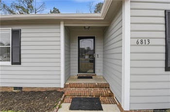 6813 Foxton Ct, Fayetteville, NC 28304