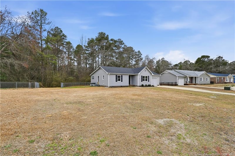 6813 Foxton Ct, Fayetteville, NC 28304