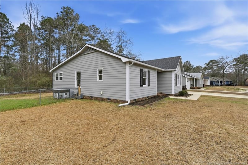 6813 Foxton Ct, Fayetteville, NC 28304