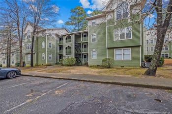6813 Willowbrook Dr #9, Fayetteville, NC 28314