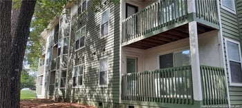 6813 Willowbrook Dr #9, Fayetteville, NC 28314