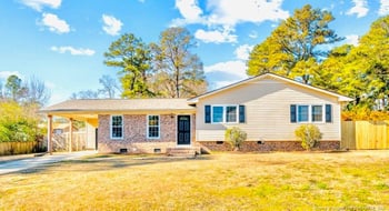 6815 Radial Dr, Fayetteville, NC 28311