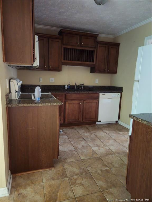 6815 Saint Julian Way, Fayetteville, NC 28314