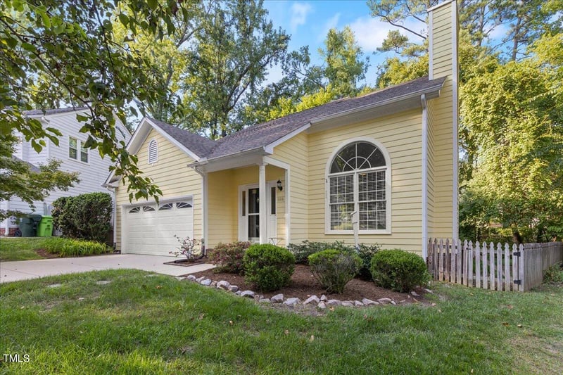 6816 Chasewick Cir, Raleigh, NC 27615