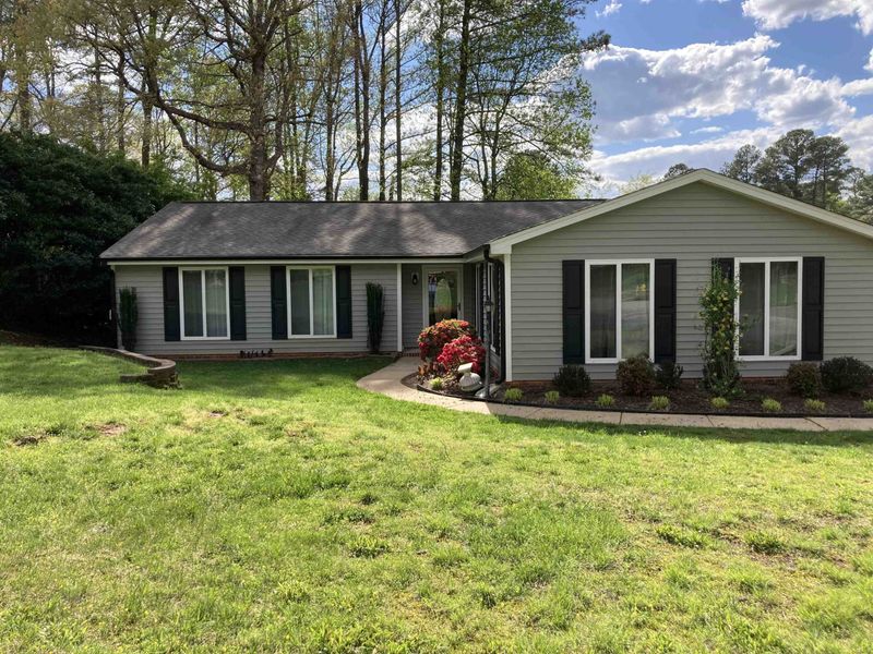 6817 Chamonix Pl, Raleigh, NC 27613