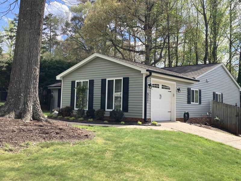 6817 Chamonix Pl, Raleigh, NC 27613