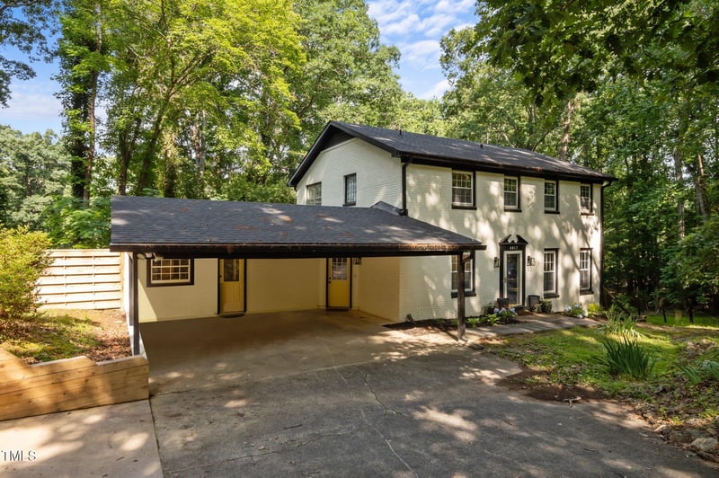 6817 Guess Rd, Hillsborough, NC 27278