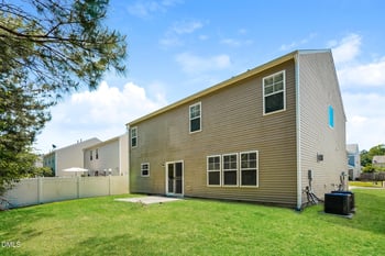 6817 Harter Ct, Raleigh, NC 27610