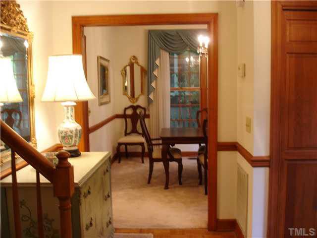 6819 Falconbridge Rd, Chapel Hill, NC 27517