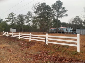 682 Blacks Chapel Dr, Sanford, NC 27332