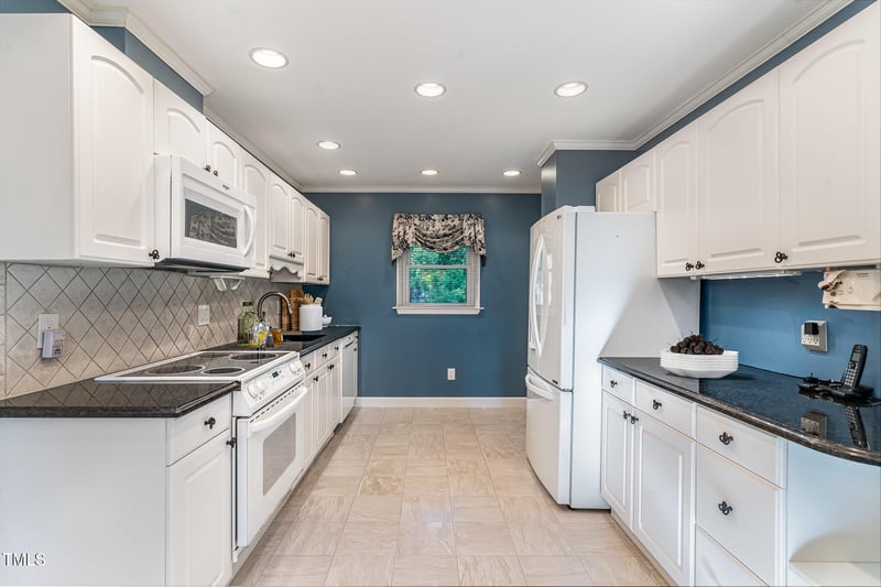 6820 Chamonix Pl, Raleigh, NC 27613