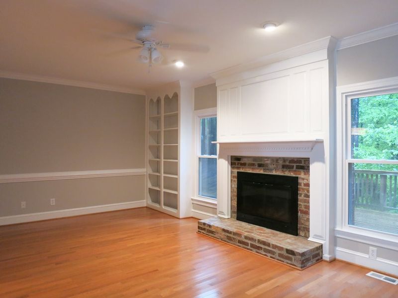 6820 Gloucester Rd, Raleigh, NC 27612
