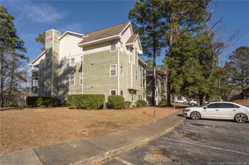 6821 Willowbrook Dr #5, Fayetteville, NC 28314