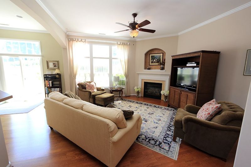 6822 Middleboro Dr, Raleigh, NC 27612