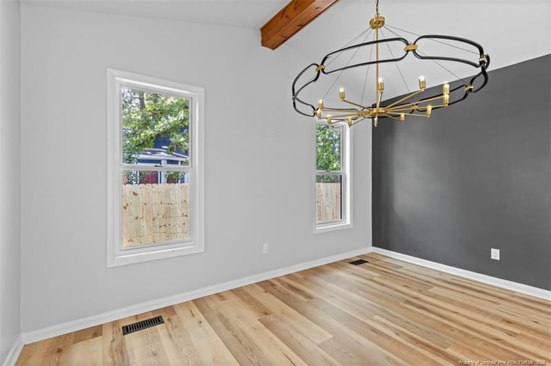 6823 Candlewood Dr, Fayetteville, NC 28314