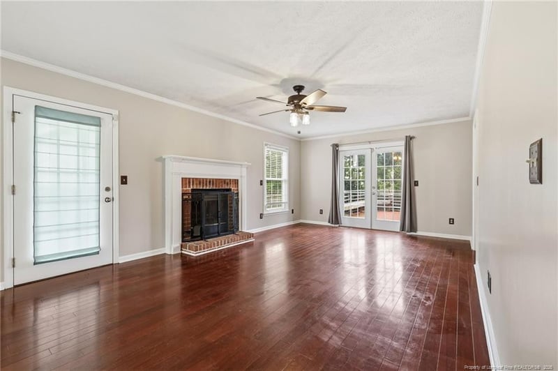 6824 Saint Julian Way, Fayetteville, NC 28314