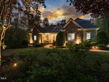 6824 Wood Forest Dr, Cary, NC 27519