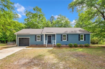 6825 Foxton Ct, Fayetteville, NC 28304