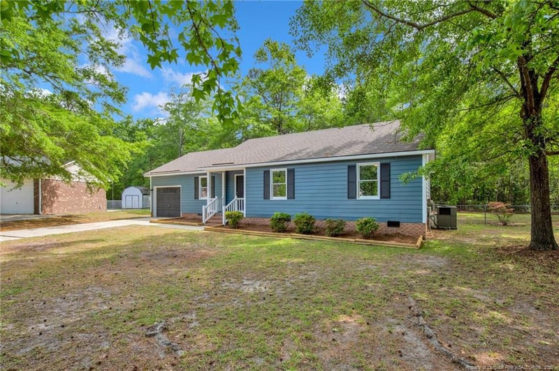 6825 Foxton Ct, Fayetteville, NC 28304