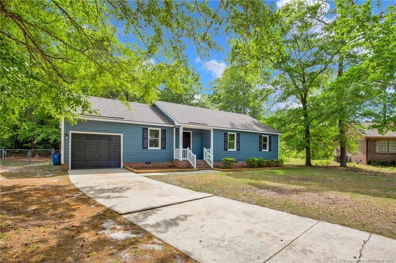 6825 Foxton Ct, Fayetteville, NC 28304