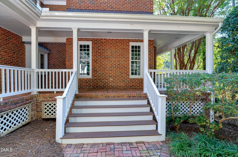 6825 Mactavish Way, Raleigh, NC 27613