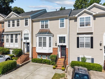 6825 Middleboro Dr, Raleigh, NC 27612