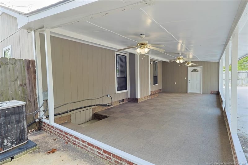 6826 Marlowe Dr, Fayetteville, NC 28314