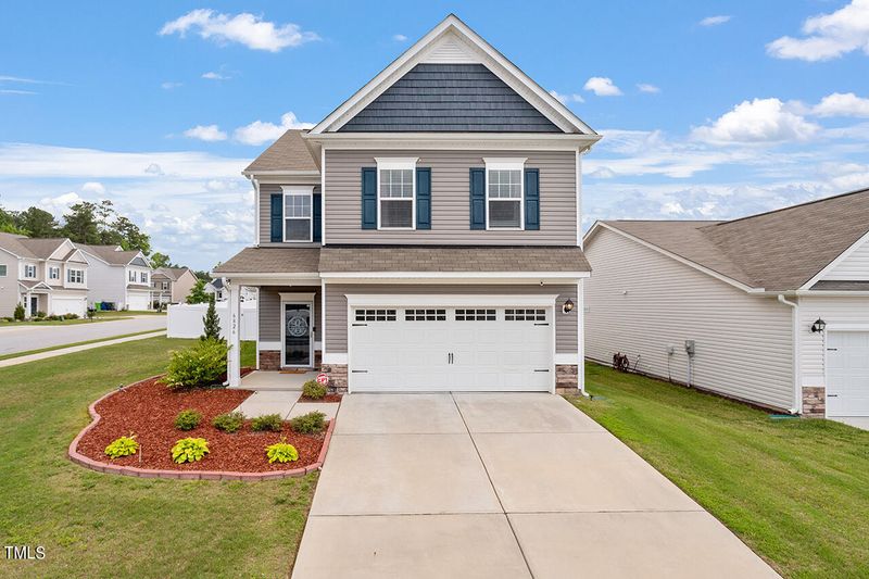 6826 Shane Dr, Raleigh, NC 27610
