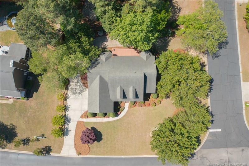 6826 Surrey Rd, Fayetteville, NC 28306