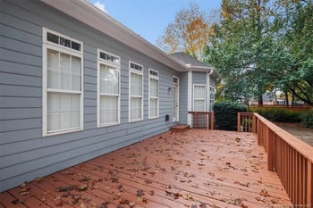 6826 Surrey Rd, Fayetteville, NC 28306