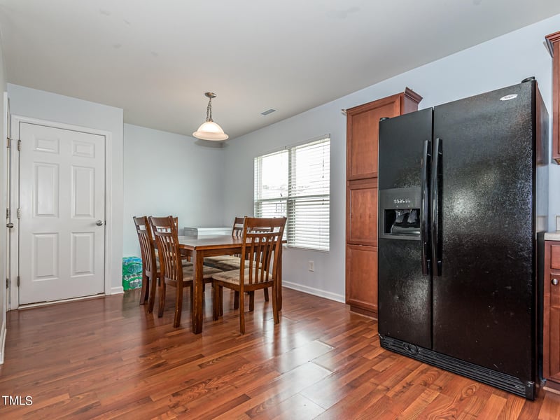 6827 Horseback Ln, Raleigh, NC 27610