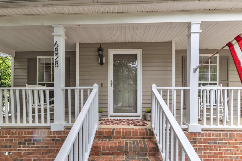 6828 Edwell Ct, Raleigh, NC 27617