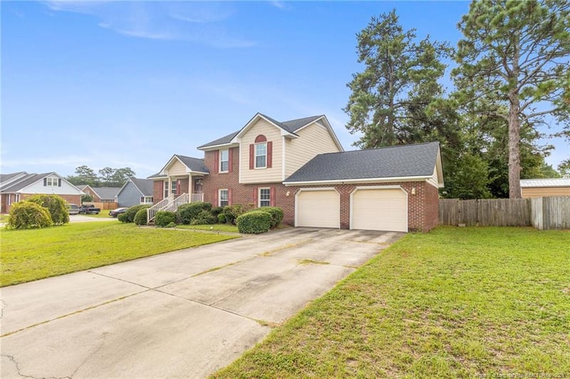 6828 Jacobs Creek Circle Dr, Fayetteville, NC 28306