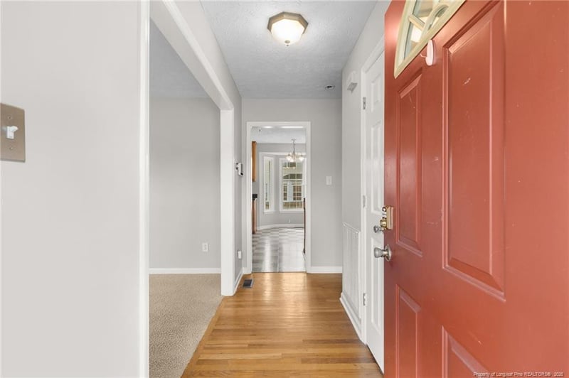 6828 Jacobs Creek Circle Dr, Fayetteville, NC 28306