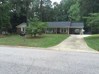 6829 Justice Dr, Raleigh, NC 27615