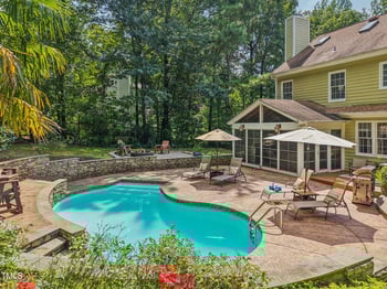 6829 Wood Forest Dr, Cary, NC 27519